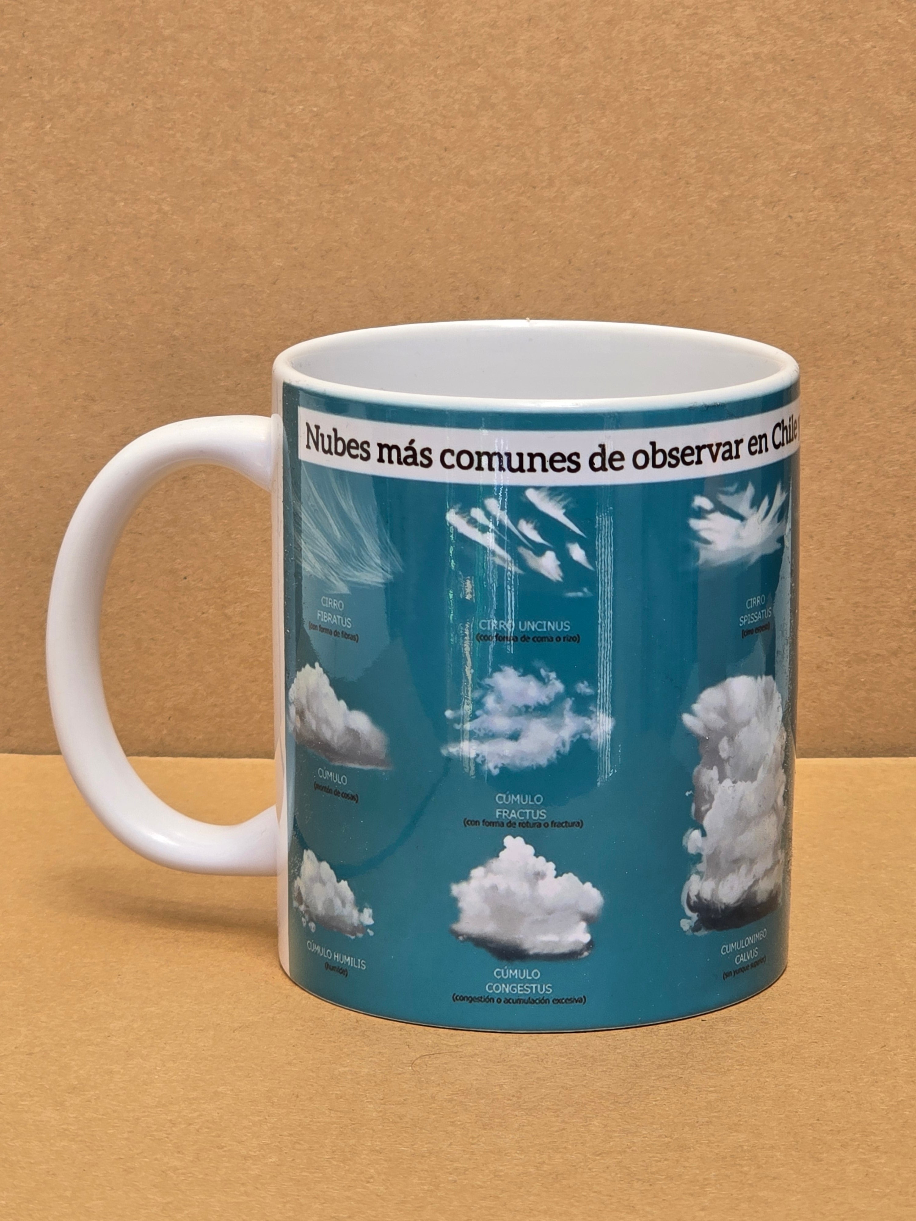 Taza nubes diseño exclusivo Valparaíso trekking