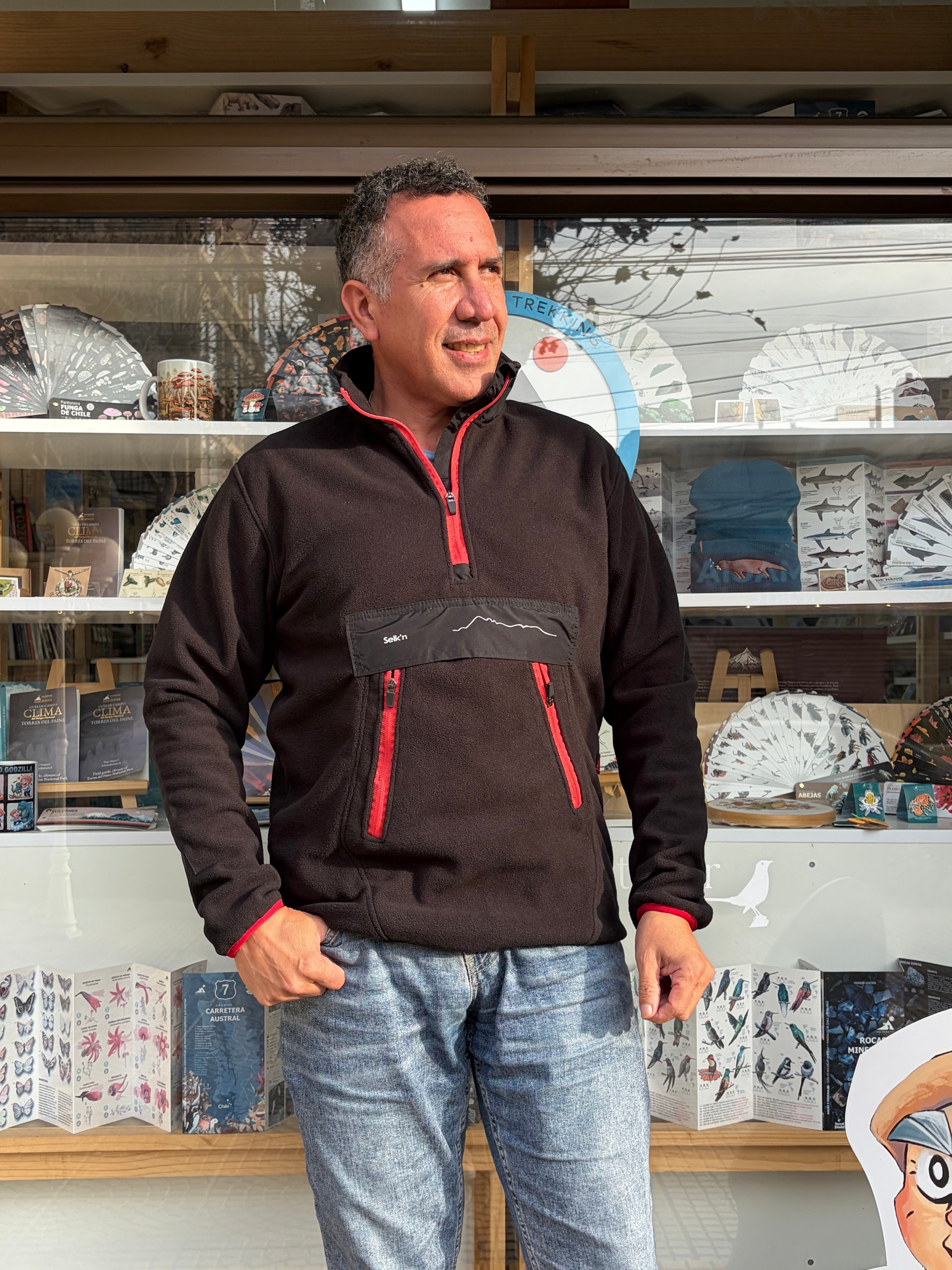 Poleron de polar ANORAK'300 Modelo Hombre