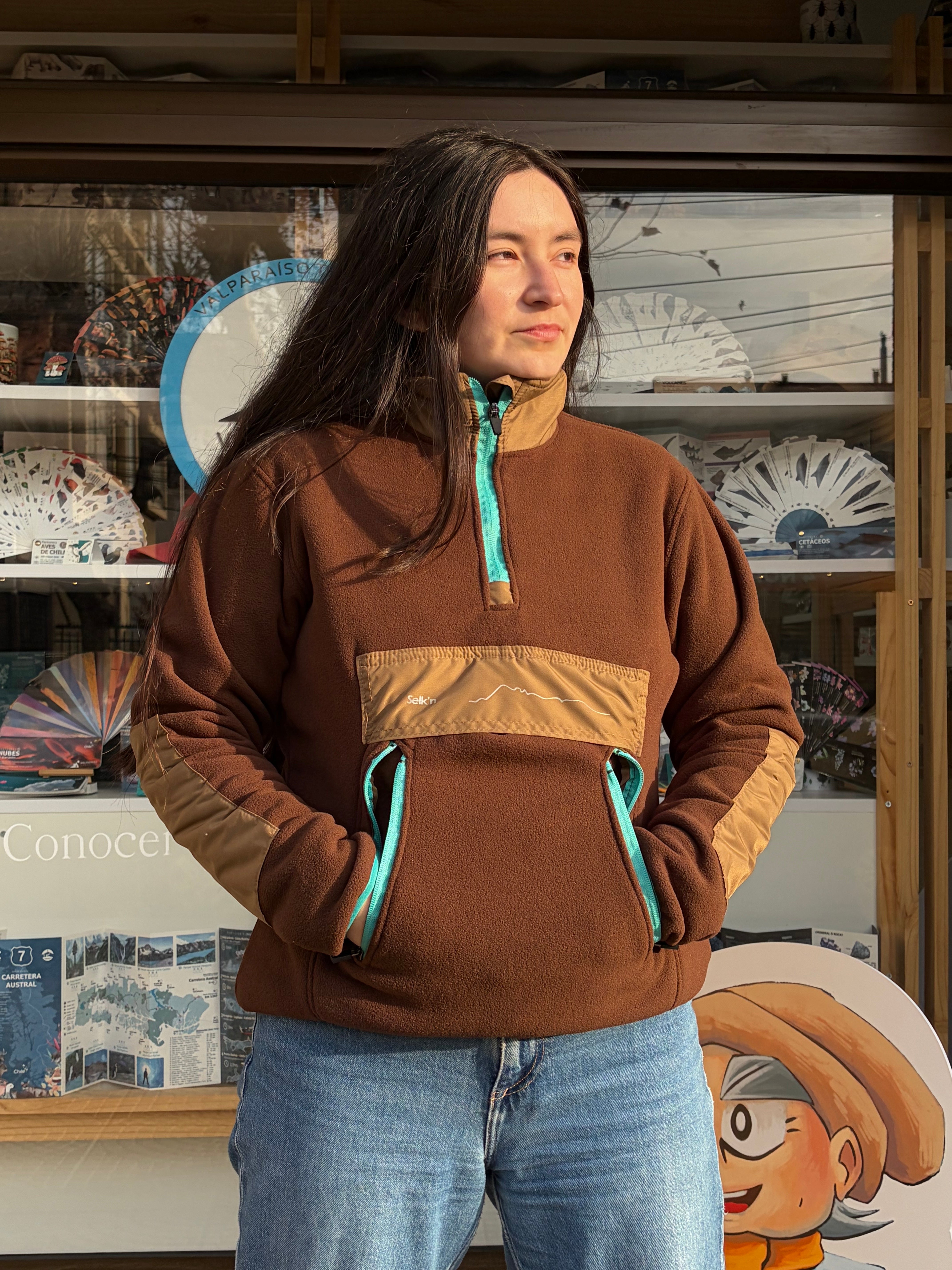 Poleron de polar ANORAK'200 Modelo Mujer